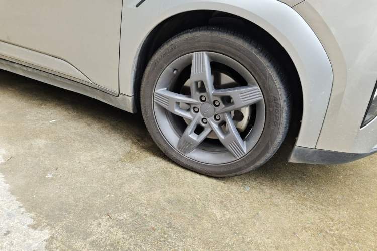 Used AION Y 2022 Plus 70 Tech Edition Exterior 7