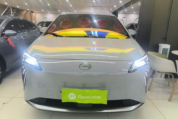 Used AION Y 2022 Plus 80 Enjoy Edition Front