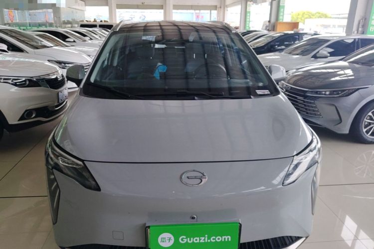 Used AION Y 2022 Plus 70 Tech Edition Front