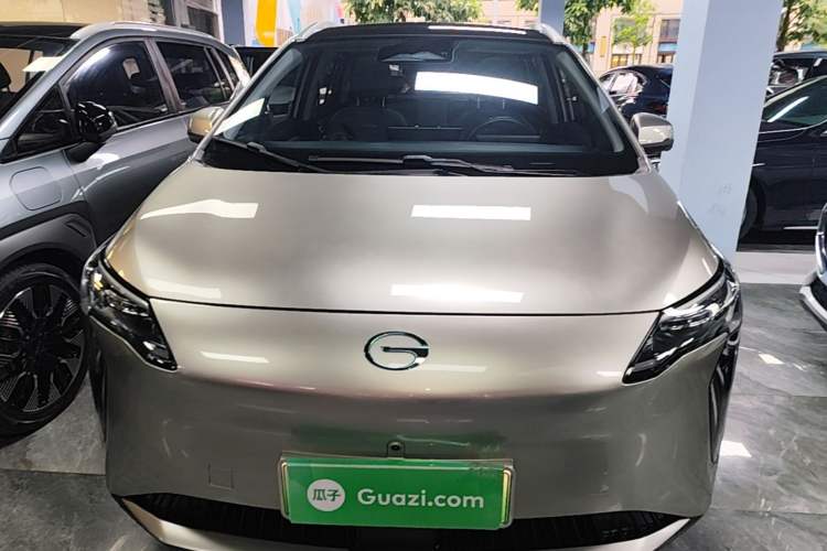 Used AION Y 2022 Plus 70 Smart Edition Front