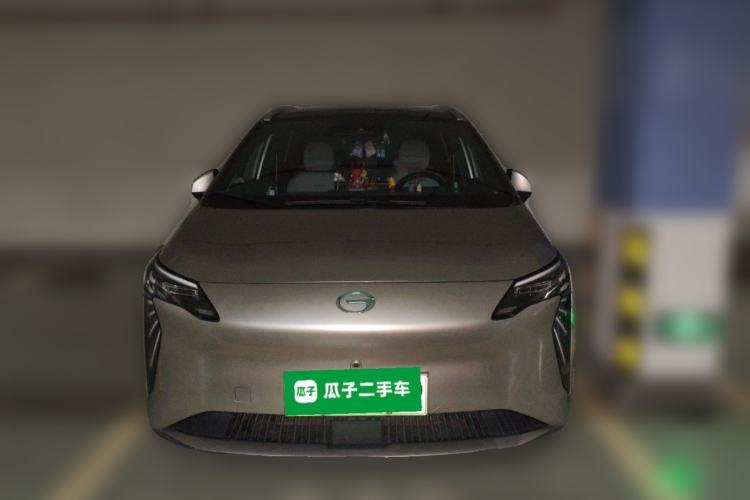 Used AION Y 2022 Plus 70 Tech Edition Front