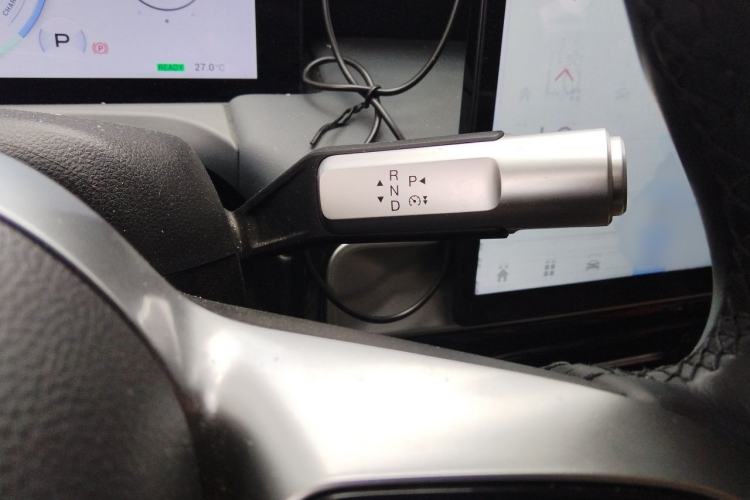 Used AION Y 2022 Plus 70 Enjoy Edition Gear Lever