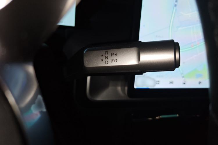Used AION Y 2022 Plus 80 Enjoy Edition Gear Lever