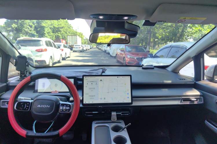 Used AION Y 2022 Plus 70 Smart Edition Headliner