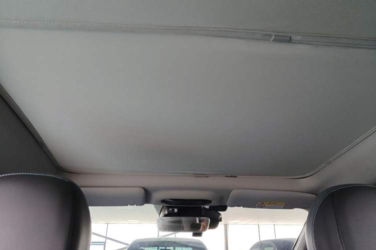 Used AION Y 2022 Plus 70 Tech Edition Headliner