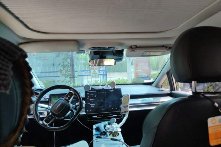 Used AION Y 2022 Plus 70 Smart Edition Headliner