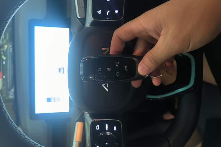 Used AION Y 2022 Plus 80 Enjoy Edition Interior 1