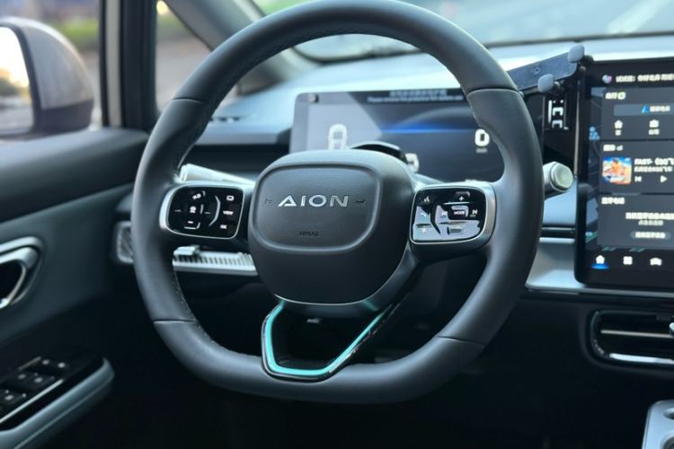 Used AION Y 2022 Plus 80 Intelligent Driving Edition Interior 2