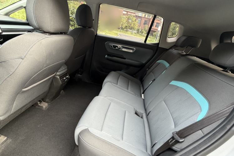 Used AION Y 2022 Plus 70 Enjoy Edition Interior 3