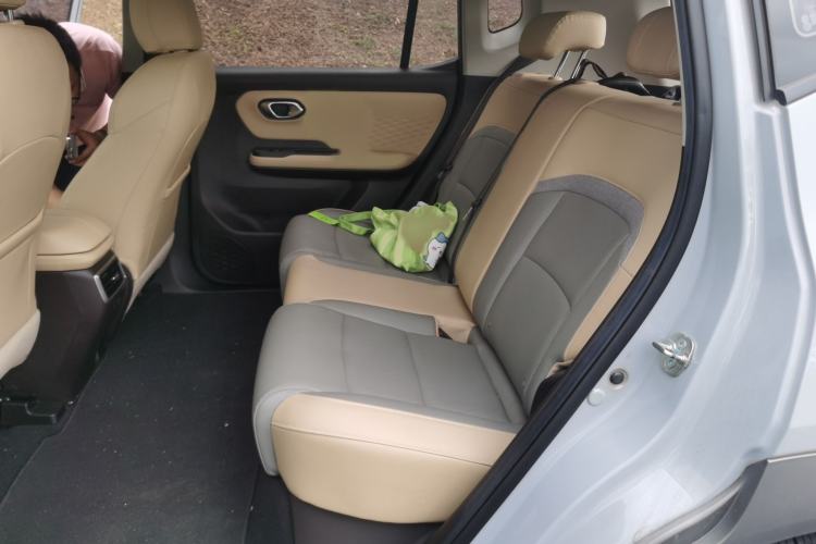 Used AION Y 2022 70 Intelligent Edition Lithium Iron Phosphate Interior 4