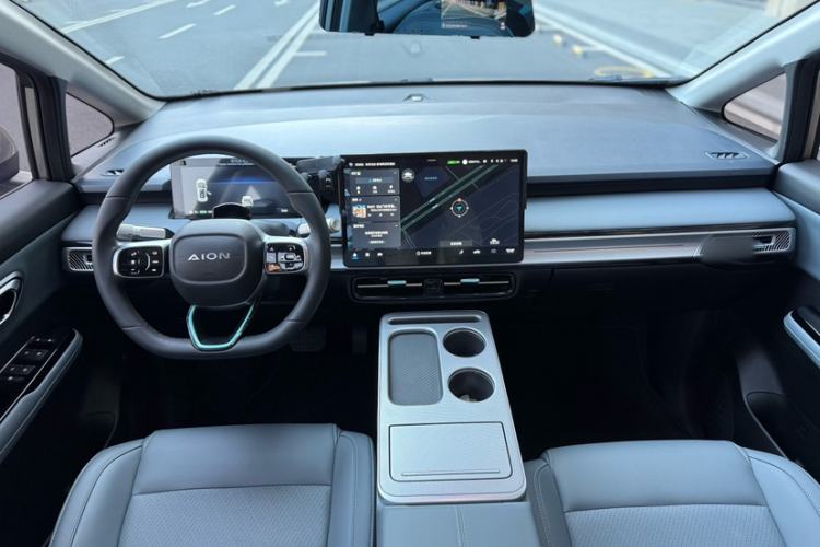 Used AION Y 2022 Plus 80 Intelligent Driving Edition Interior 4