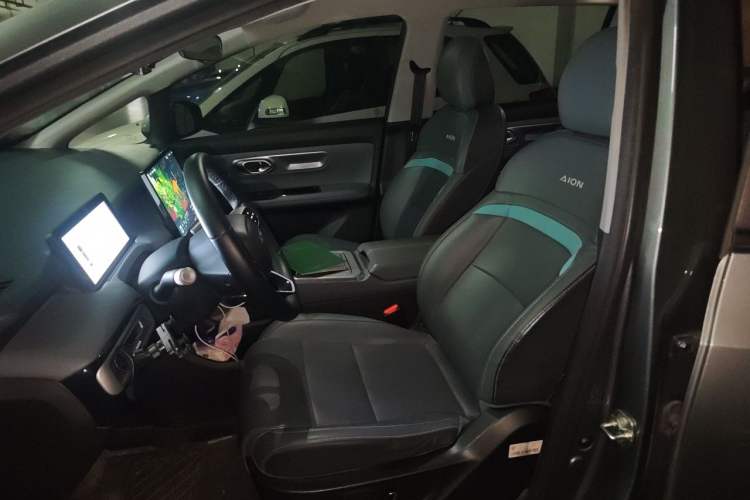Used AION Y 2022 Plus 70 Smart Edition Left Front Seat