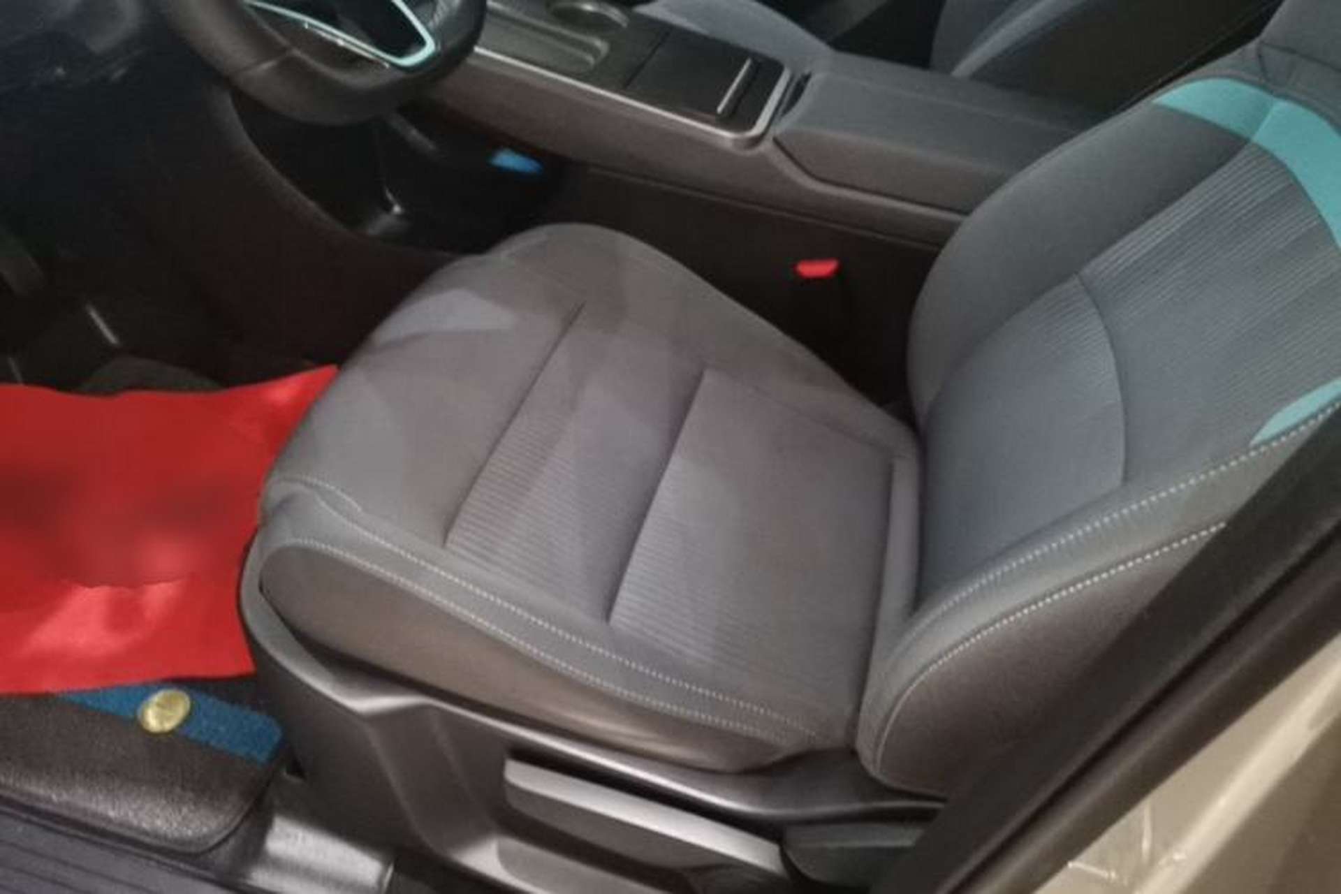 Used AION Y 2022 Plus 70 Enjoy Edition Left Front Seat