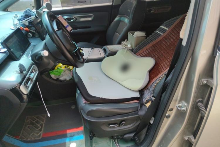 Used AION Y 2022 Plus 70 Smart Edition Left Front Seat
