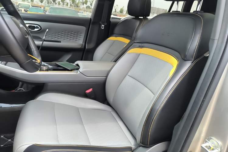 Used AION Y 2022 70 Intelligent Edition Lithium Iron Phosphate Left Front Seat