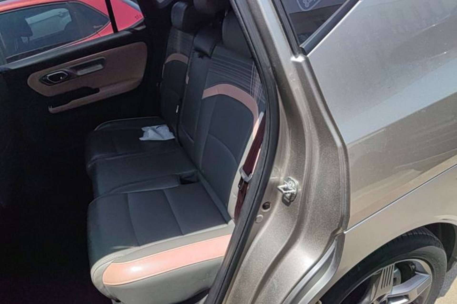 Used AION Y 2022 Plus 70 Tech Edition Left Rear Seat