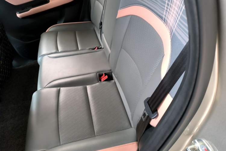 Used AION Y 2022 70 Tech Edition Lithium Iron Phosphate Left Rear Seat