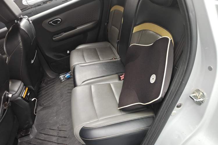 Used AION Y 2022 70 Enjoyment Edition Lithium Iron Phosphate Left Rear Seat