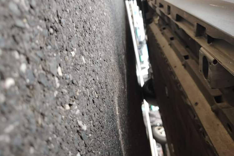 Used AION Y 2022 70 Enjoyment Edition Lithium Iron Phosphate Left Side Sill