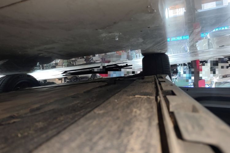Used AION Y 2022 Plus 70 Enjoy Edition Left Side Sill