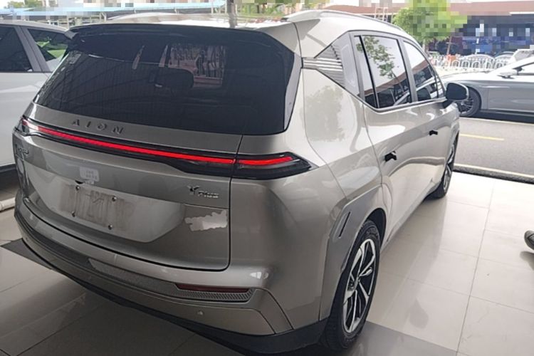 Used AION Y 2022 Plus 70 Smart Edition Rear Right 45 Deg