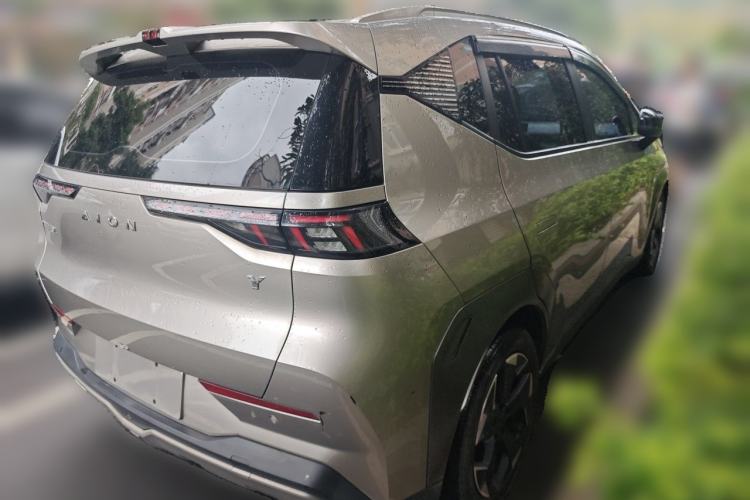 Used AION Y 2022 70 Intelligent Edition Lithium Iron Phosphate Rear Right 45 Deg