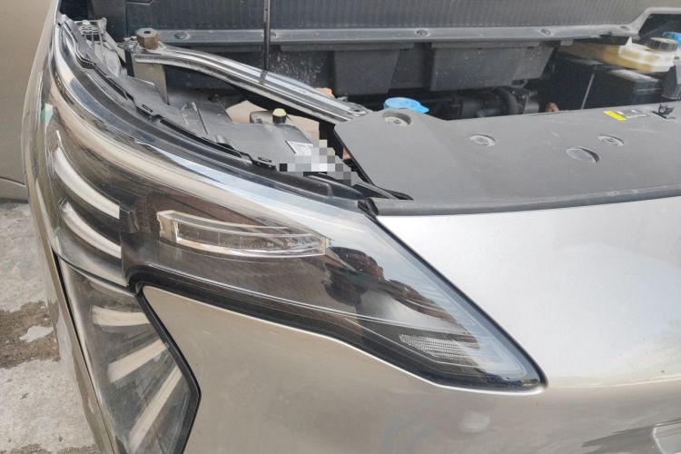 Used AION Y 2022 Plus 70 Enjoy Edition Right Front Headlight