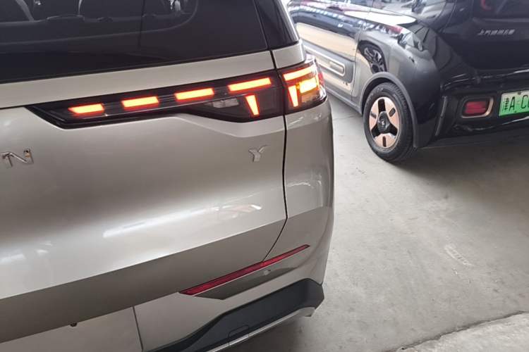 Used AION Y 2022 Plus 70 Tech Edition Right Rear Taillight