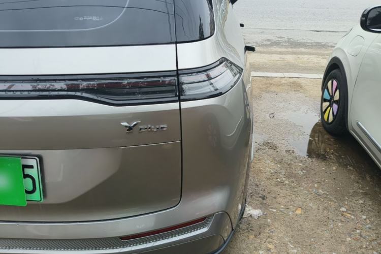 Used AION Y 2022 Plus 70 Enjoy Edition Right Rear Taillight