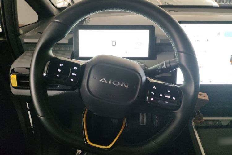 Used AION Y 2022 70 Enjoyment Edition Lithium Iron Phosphate Steering Wheel