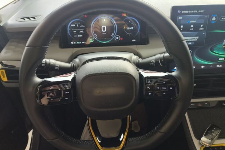 Used AION Y 2022 Plus 70 Tech Edition Steering Wheel