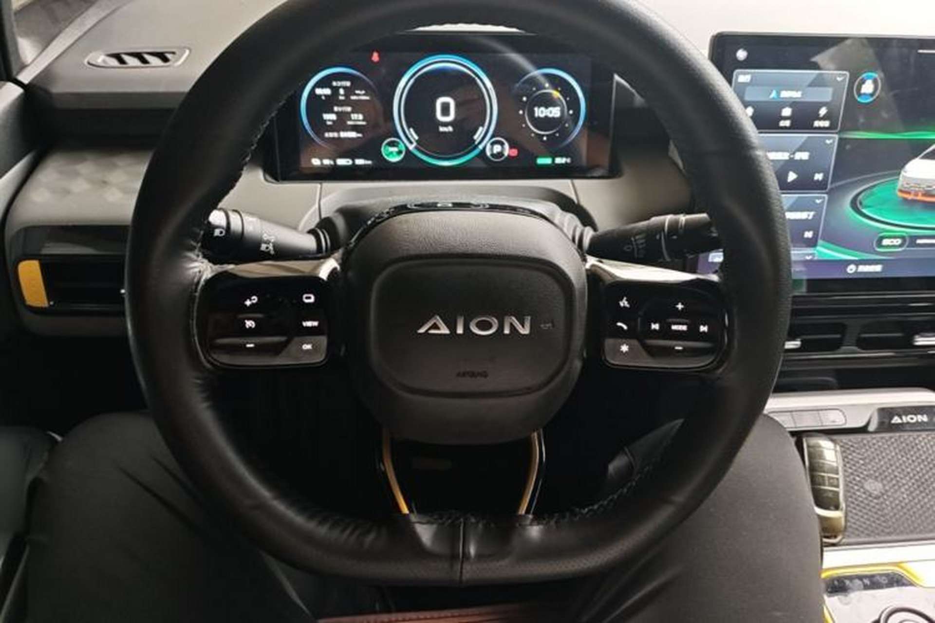 Used AION Y 2022 70 Intelligent Edition Lithium Iron Phosphate Steering Wheel