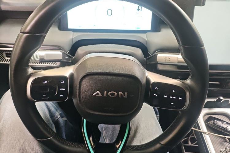 Used AION Y 2022 Plus 70 Enjoy Edition Steering Wheel