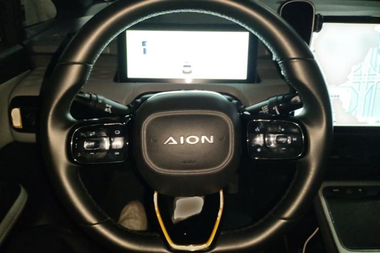 Used AION Y 2022 70 Intelligent Edition Lithium Iron Phosphate Steering Wheel
