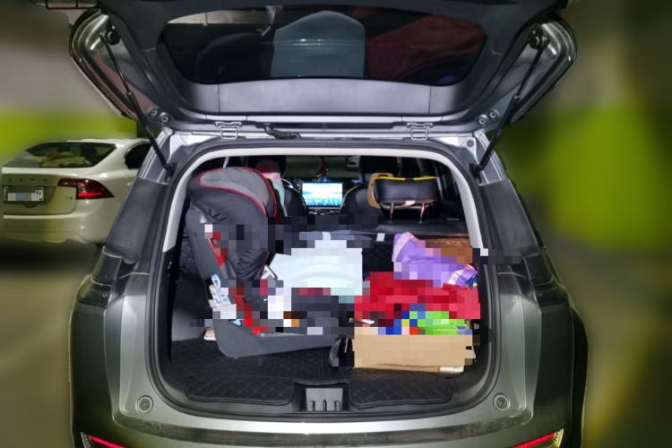 Used AION Y 2022 Plus 70 Enjoy Edition Trunk