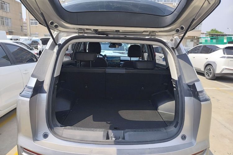 Used AION Y 2022 Plus 70 Smart Edition Trunk
