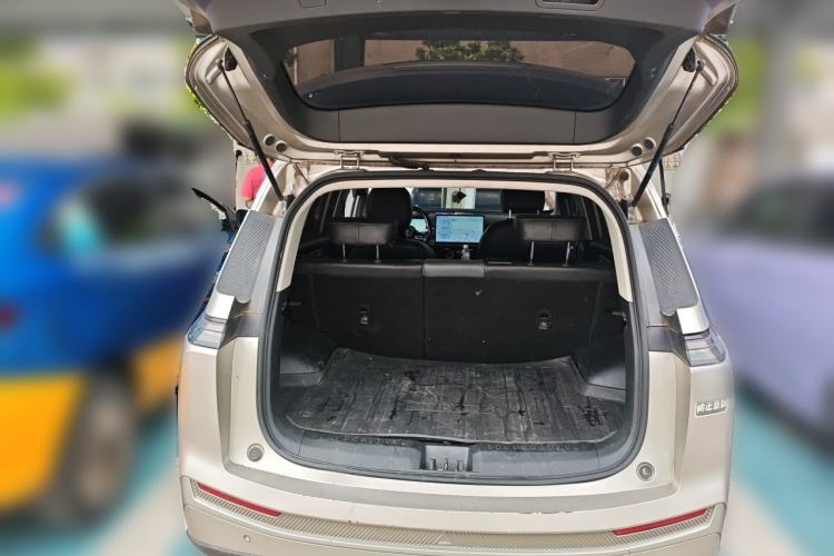 Used AION Y 2022 Plus 70 Smart Edition Trunk