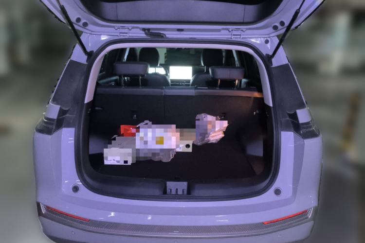 Used AION Y 2022 Plus 70 Smart Edition Trunk