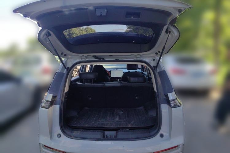 Used AION Y 2022 Plus 70 Smart Edition Trunk