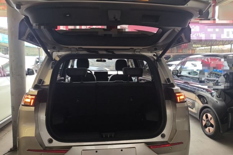 Used AION Y 2022 Plus 70 Tech Edition Trunk