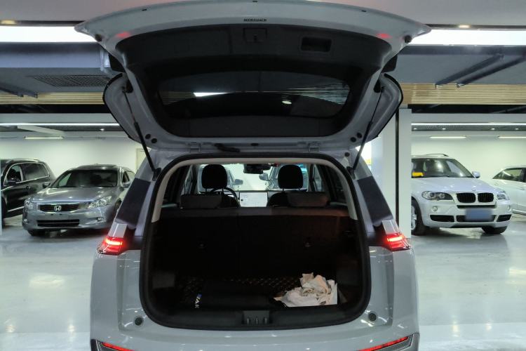 Used AION Y 2022 Plus 80 Enjoy Edition Trunk