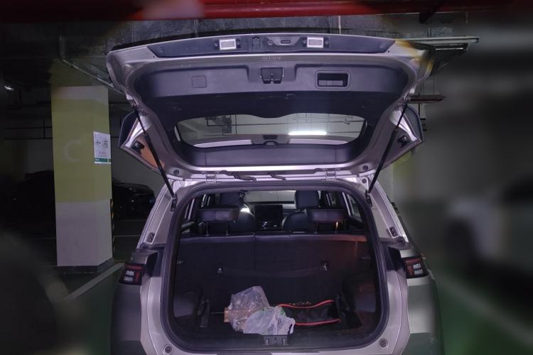 Used AION Y 2022 70 Enjoyment Edition Lithium Iron Phosphate Trunk