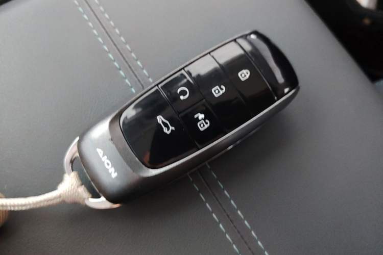 Used AION Y 2022 Plus 70 Tech Edition Vehicle Key