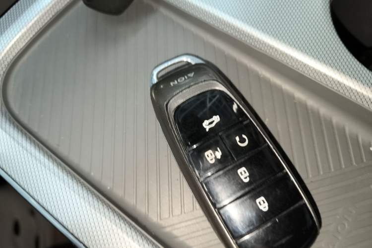 Used AION Y 2022 Plus 70 Smart Edition Vehicle Key