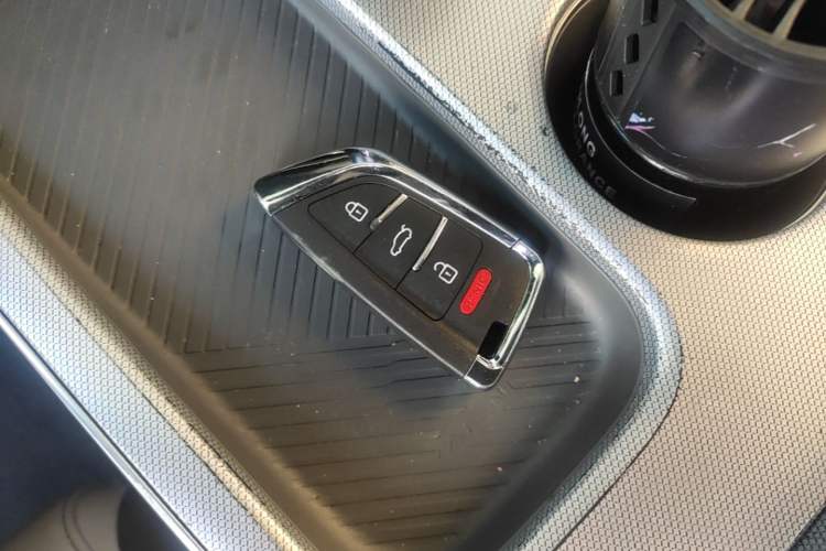 Used AION Y 2022 Plus 70 Smart Edition Vehicle Key