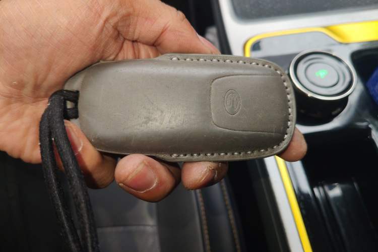 Used AION Y 2022 70 Enjoyment Edition Lithium Iron Phosphate Vehicle Key