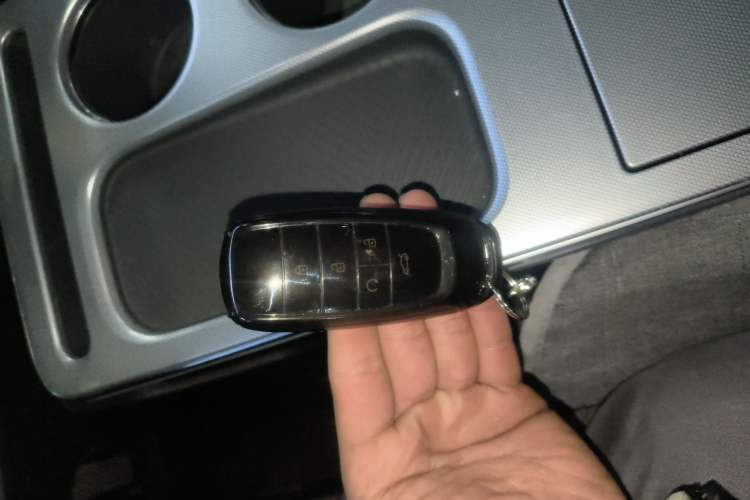 Used AION Y 2022 Plus 80 Enjoy Edition Vehicle Key