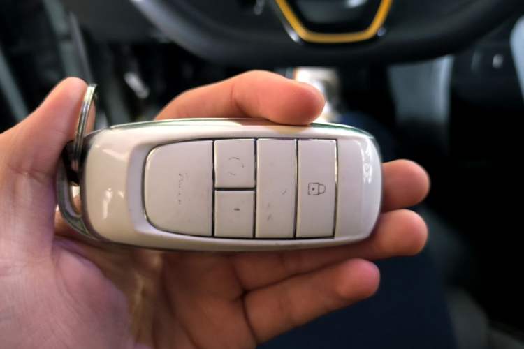 Used AION Y 2022 70 Intelligent Edition Lithium Iron Phosphate Vehicle Key