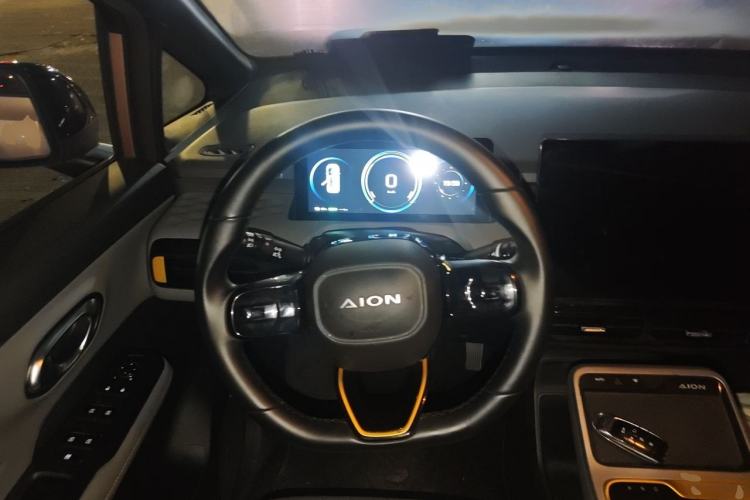 Used AION Y 2022 70 Enjoyment Edition Lithium Iron Phosphate Steering Wheel