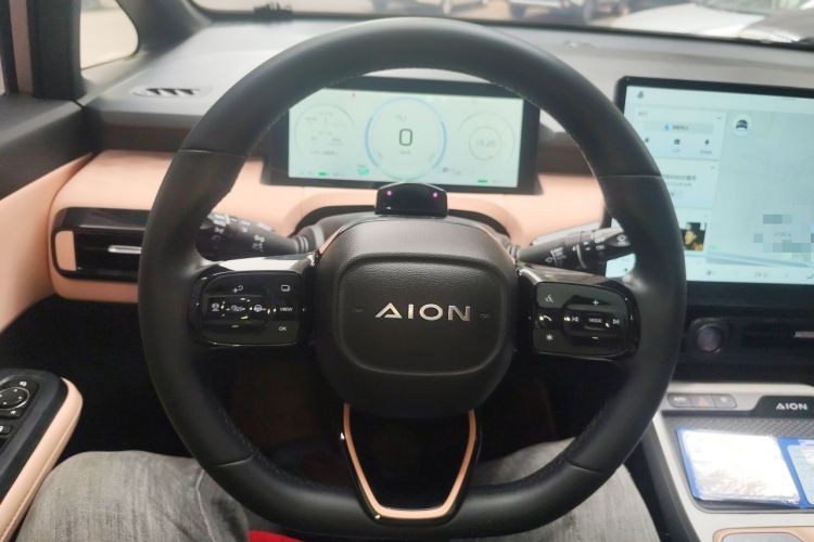 Used AION Y 2022 70 Tech Edition Lithium Iron Phosphate Steering Wheel